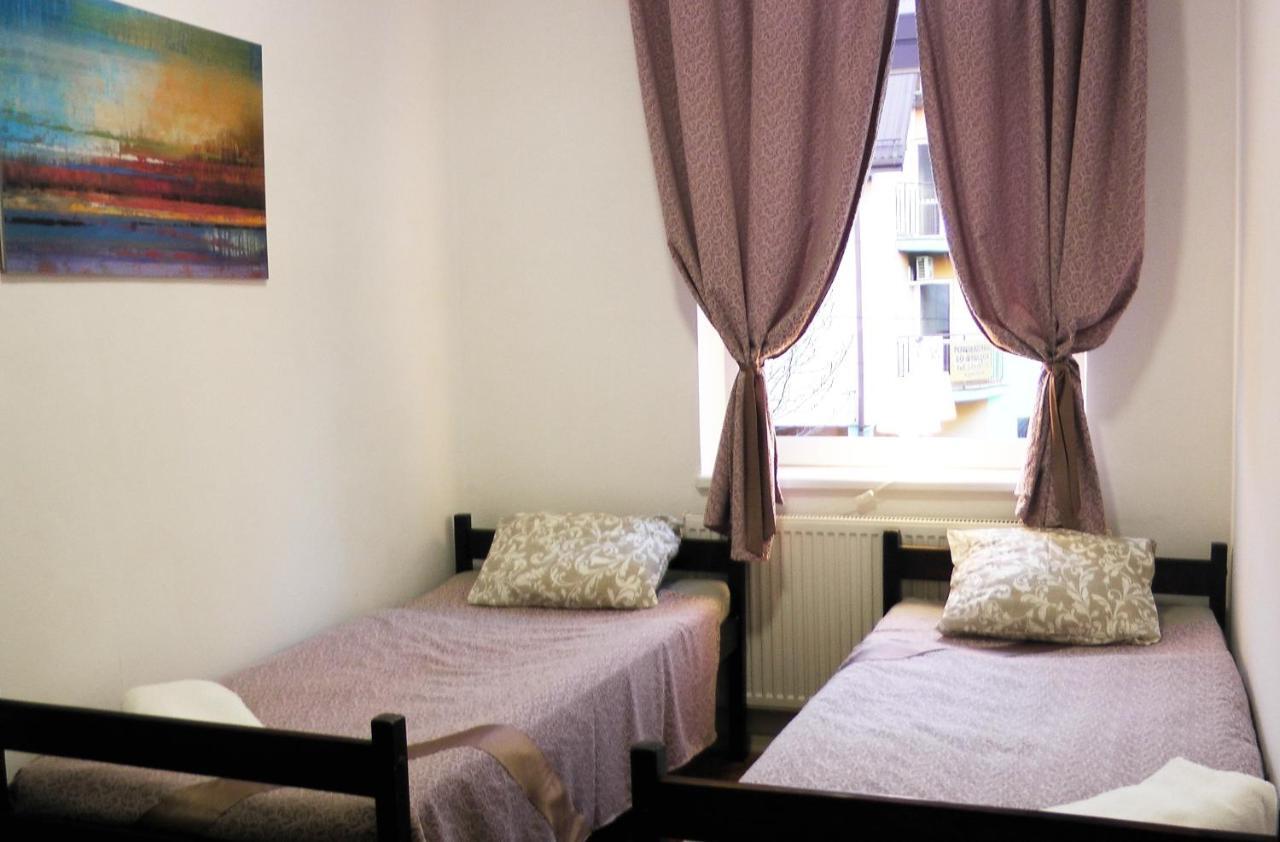 Hostel Piaseczno Piaseczno  Kültér fotó
