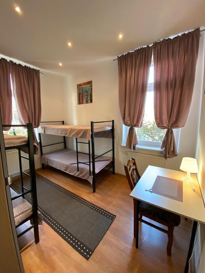 Hostel Piaseczno Piaseczno  Kültér fotó